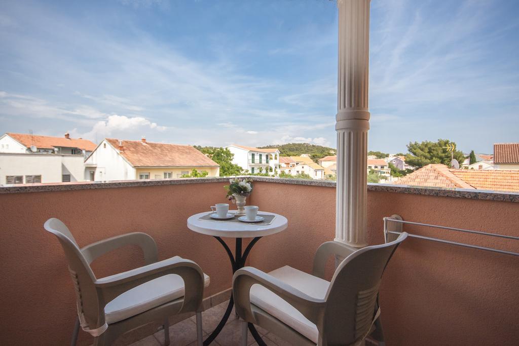 Villa Rosa Brodarica  Esterno foto